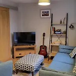 3 Bedroom Townhouse, Free Parking